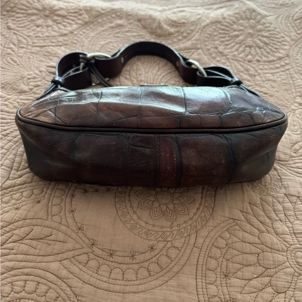 Dooney And Bourke Croc Embossed Hobo Shoulder - Picture 8 of 15